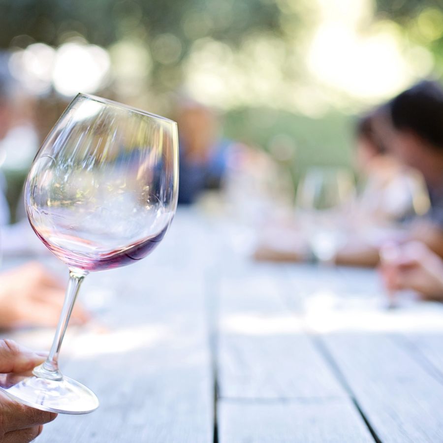 wineglass-553467-scaled-1.jpg